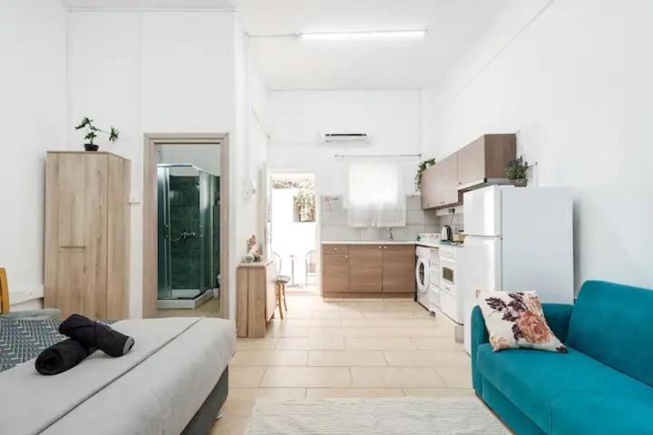 Cozy And Traditional - Ec Studios Larnaca Exterior foto